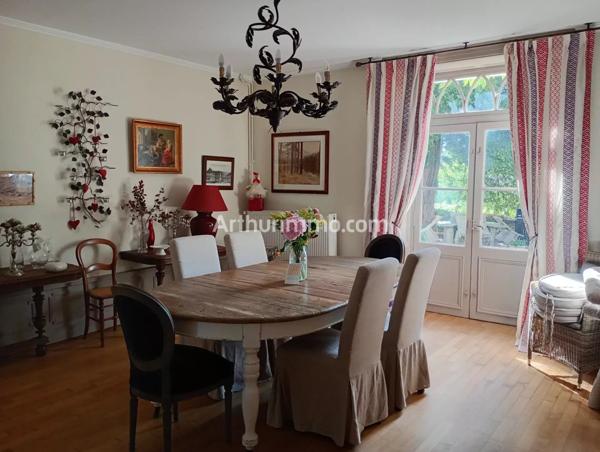 Vente Maison 11 pièces 390 m2 à Gray