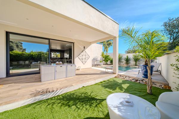 Baillargues (34670) VILLA CONTEMPORAINE