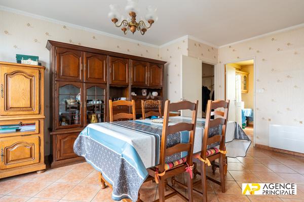 Appartement Le Mesnil Le Roi 3 pièce(s) 66 m2 €273 000 ** - Référence 4600