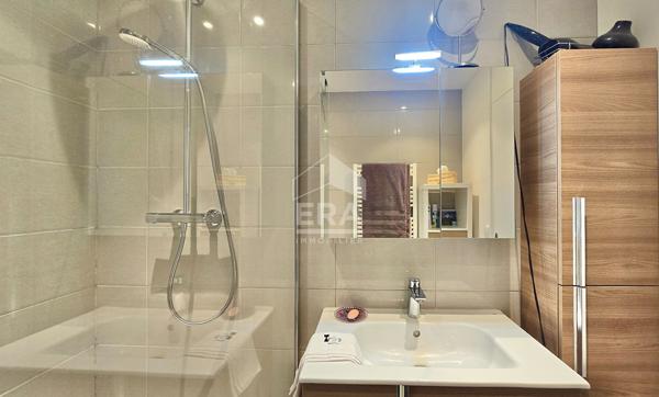 APPARTEMENT F5 DE 90 M² THIAIS, RÉSIDENCE SÉCURISÉE AVEC PARKING ET CAVE