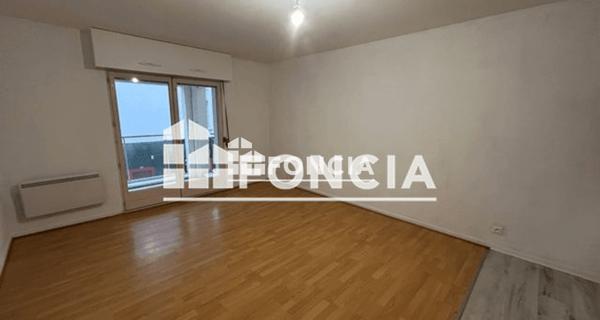 À vendre Studio 28.78 m² - Angers 49000
