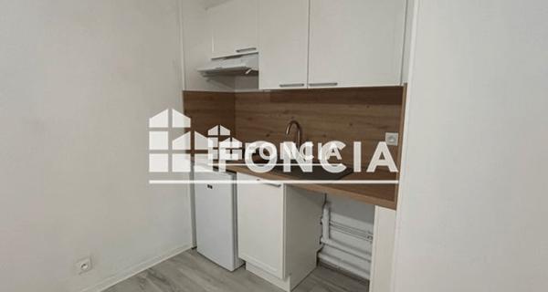 À vendre Studio 28.78 m² - Angers 49000