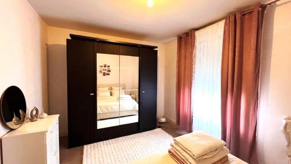 Dpt Finistère (29), A vendre QUIMPER Ouest, Appartement type 3 de 62 m² habitable avec deux balcons - Cave.