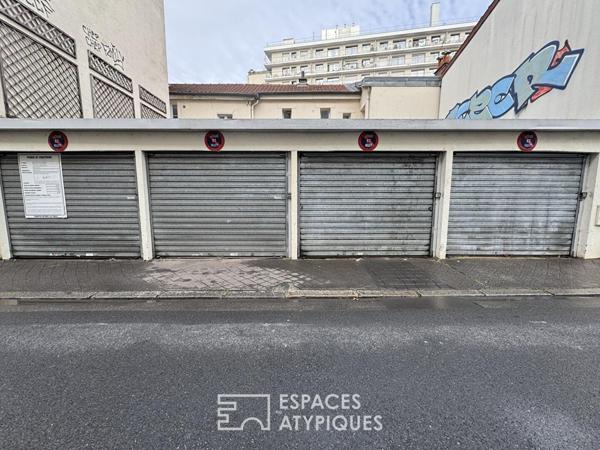 Maison à Bâtir avec permis purgé proche Ligne 14 et Petite Ceinture