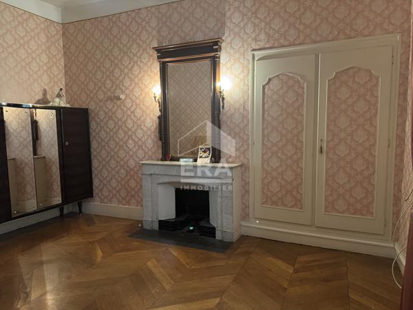ENSEMBLE IMMOBILIER À RÉNOVER - 4 T3 + GRENIER AMÉNAGEABLE - FORT POTENTIEL