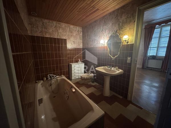 ENSEMBLE IMMOBILIER À RÉNOVER - 4 T3 + GRENIER AMÉNAGEABLE - FORT POTENTIEL