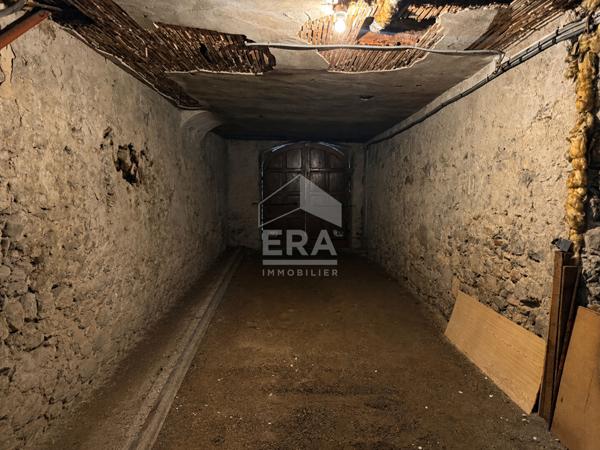 ENSEMBLE IMMOBILIER À RÉNOVER - 4 T3 + GRENIER AMÉNAGEABLE - FORT POTENTIEL