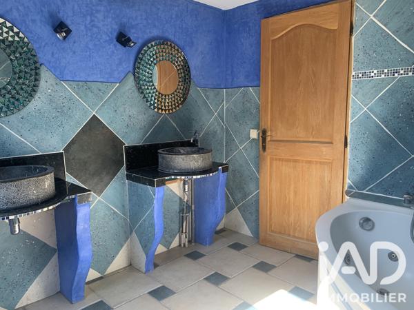 Maison à vendre 5 pièces 193 m² Levroux