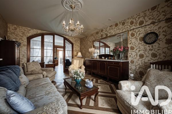 Maison à vendre 9 pièces 197 m² Cour-Cheverny