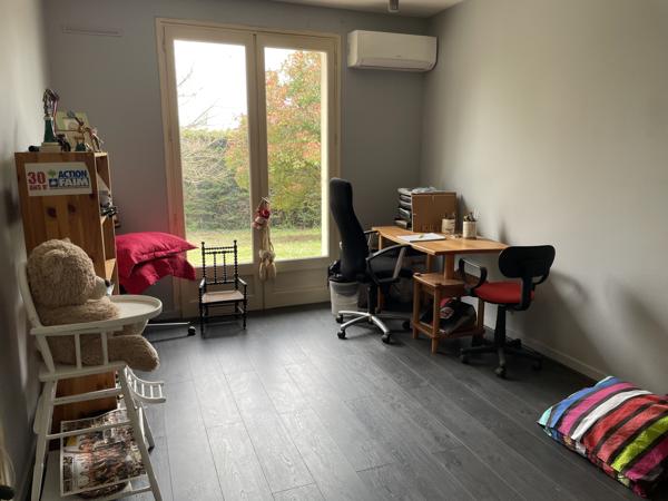 Castelmaurou (31180) Villa de 195m2, T5 + bureau, sous-sol complet, jardin de 5000m2