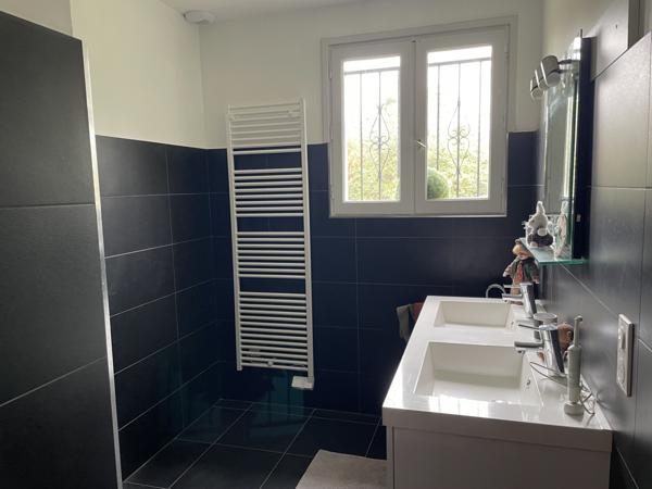 Castelmaurou (31180) Villa de 195m2, T5 + bureau, sous-sol complet, jardin de 5000m2