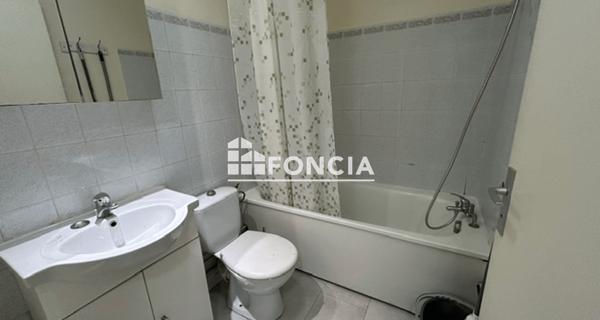Location Studio meublé 28.02 m² - Bonneuil-sur-marne 94380