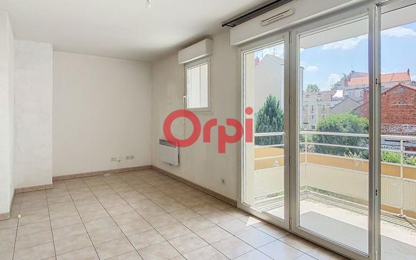 Appartement à louer    2 pièces •    Vichy