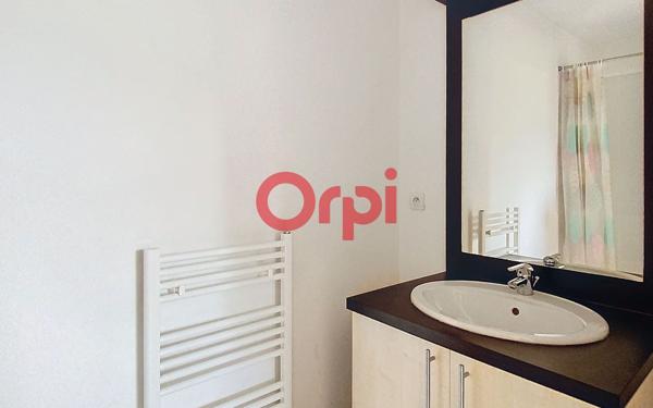 Appartement à louer    2 pièces •    Vichy