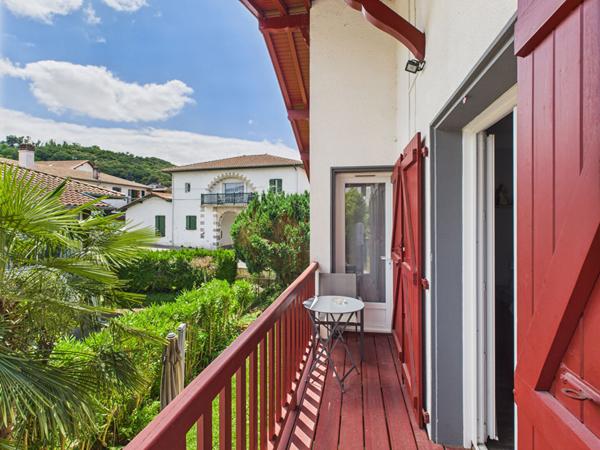 Hasparren - Maison à Vendre -  Centre-ville