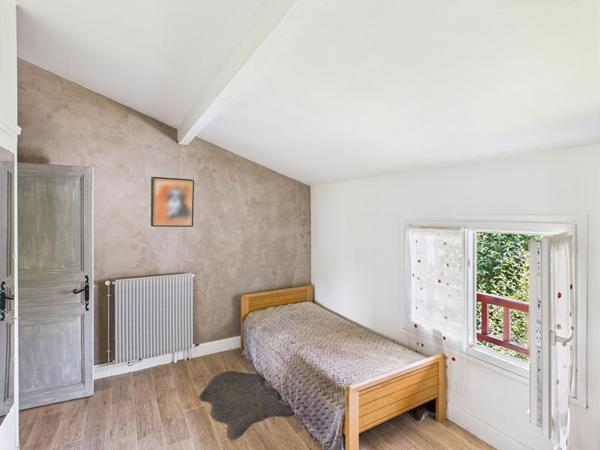 Hasparren - Maison à Vendre -  Centre-ville