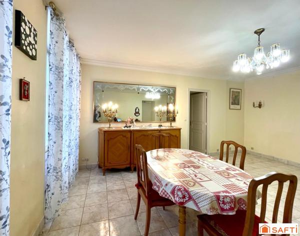 Hyper centre, sécurisé, idéal séniors, étudiants.