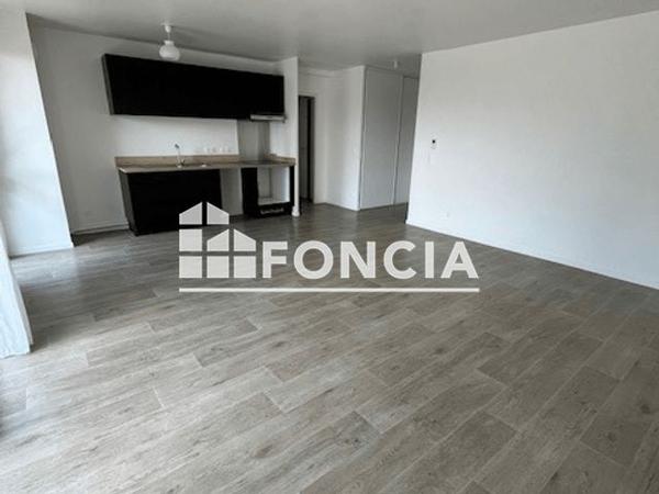 Location Appartement 3 pièces 72.27 m² - 9 ROUTE DE NEUFCHATEL Rouen 76000