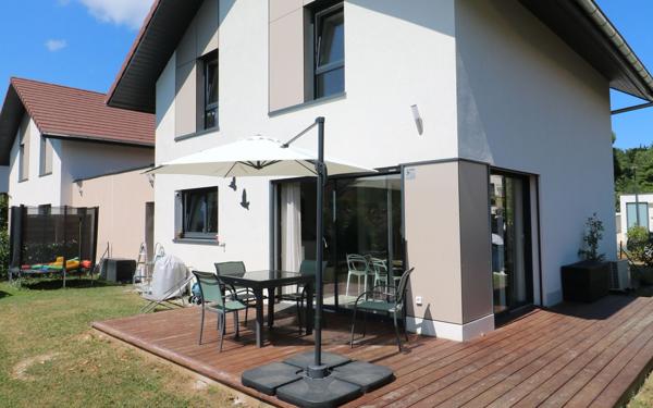 Maison à vendre    5 pièces • 102,39 m2 La Roche-sur-Foron