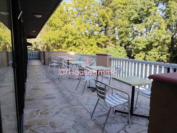 Commerce à vendre 18 pièces de 900 m²