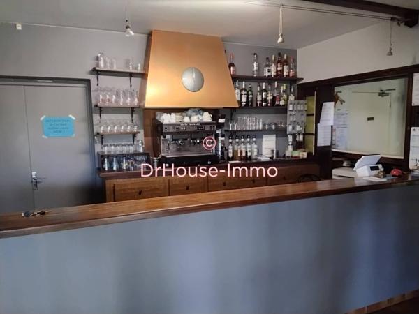 Commerce à vendre 18 pièces de 900 m²