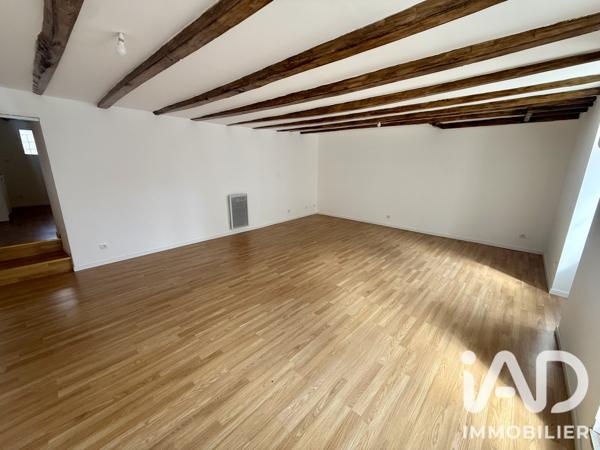 Maison à vendre 5 pièces 122 m² Saint-Aubin-le-Cloud