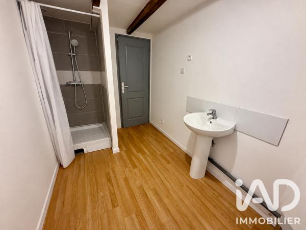 Maison à vendre 5 pièces 122 m² Saint-Aubin-le-Cloud