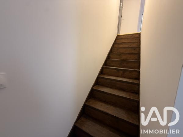 Maison à vendre 5 pièces 122 m² Saint-Aubin-le-Cloud