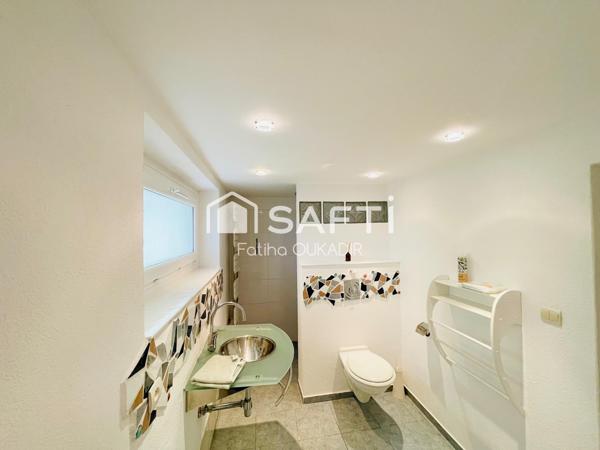 Belle propriété au style californien avec piscine sur parcelle de 1 022 m² à Rombas