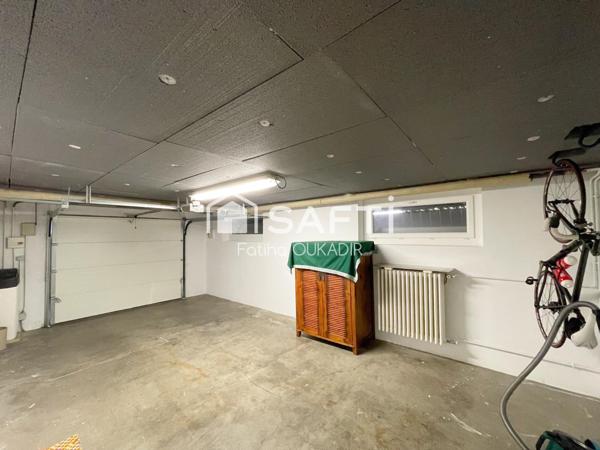 Belle propriété au style californien avec piscine sur parcelle de 1 022 m² à Rombas