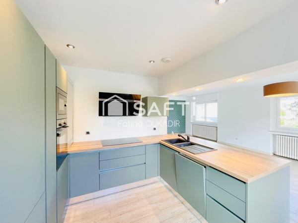 Belle propriété au style californien avec piscine sur parcelle de 1 022 m² à Rombas