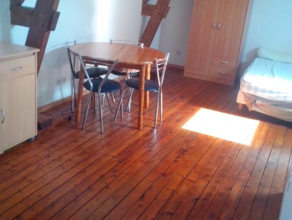 Location Appartement 1 pièce Issoudun (36100) - Rue Saint Cr