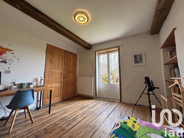 Maison à vendre 7 pièces 196 m² La Bâtie-Montgascon