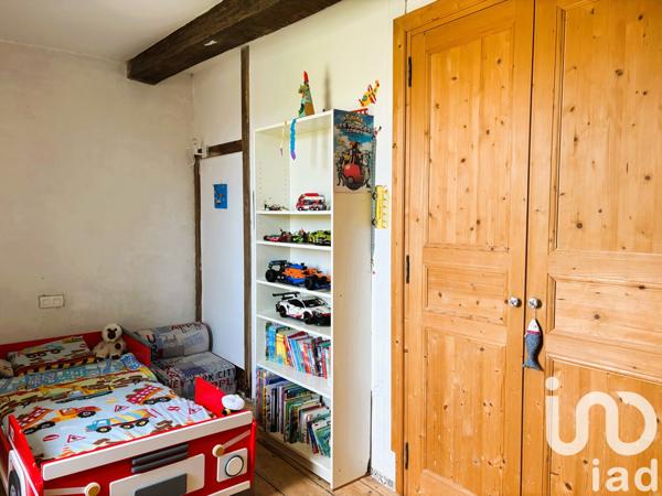 Maison à vendre 7 pièces 196 m² La Bâtie-Montgascon