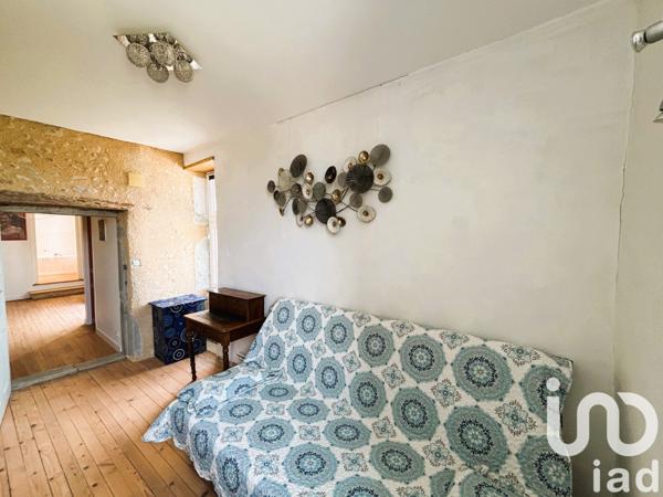 Maison à vendre 7 pièces 196 m² La Bâtie-Montgascon