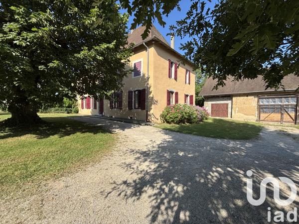 Maison à vendre 7 pièces 196 m² La Bâtie-Montgascon
