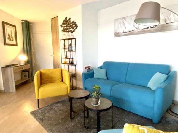 Port Guillaume - Bel appartement 2 pièces cabine en excellent état