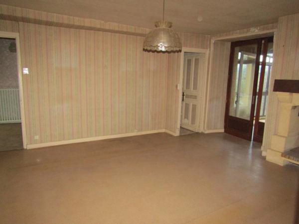 Belle bâtisse en pierres, 3 chambres, Salignac