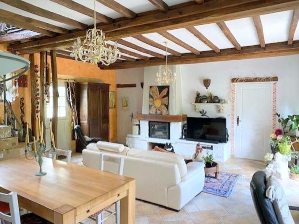 Propriete à vendre 6 pièces Proche de THORIGNY SUR OREUSE (89)