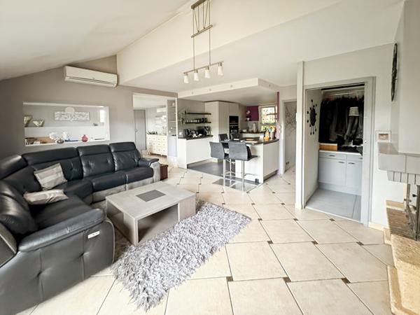 Maison 7 pièce(s) 156.96 m2