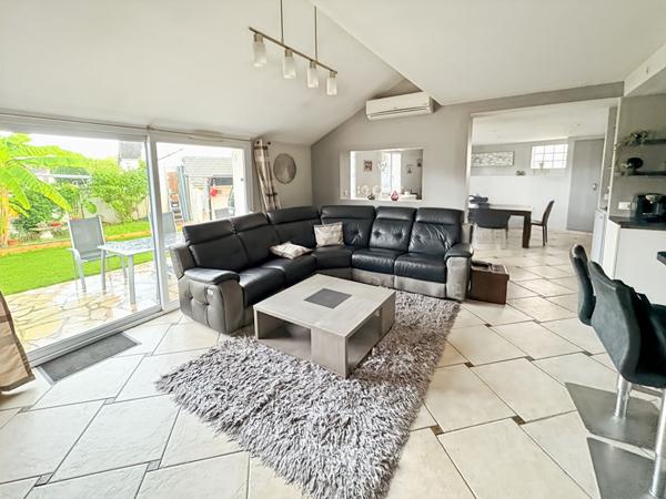 Maison 7 pièce(s) 156.96 m2