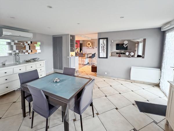 Maison 7 pièce(s) 156.96 m2