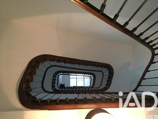 Maison à vendre 6 pièces 208 m² Angoulême