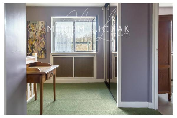 ? Ancienne bâtisse pleine de charme – 155 m² – Grand terrain