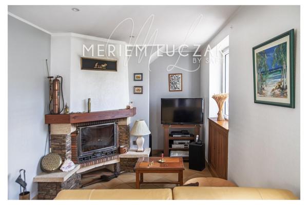 ? Ancienne bâtisse pleine de charme – 155 m² – Grand terrain