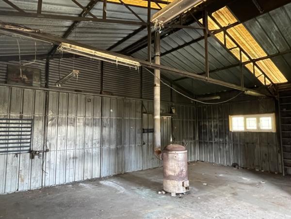 Location Local industriel 1 pièce Vineuil-Saint-Firmin (60500)