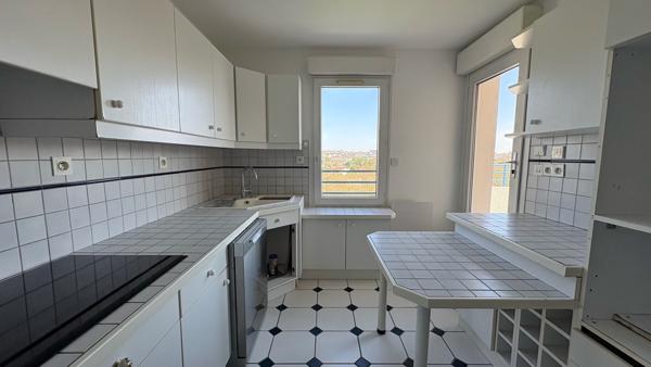 Appartement T5 avec terrasse et garage