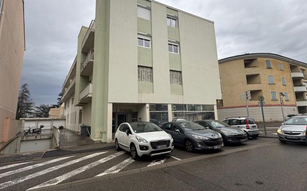 Appartement à vendre    1 pièce • 25,13 m2 Bourg-de-Péage