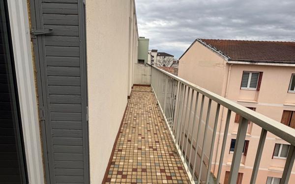 Appartement à vendre    1 pièce • 25,13 m2 Bourg-de-Péage