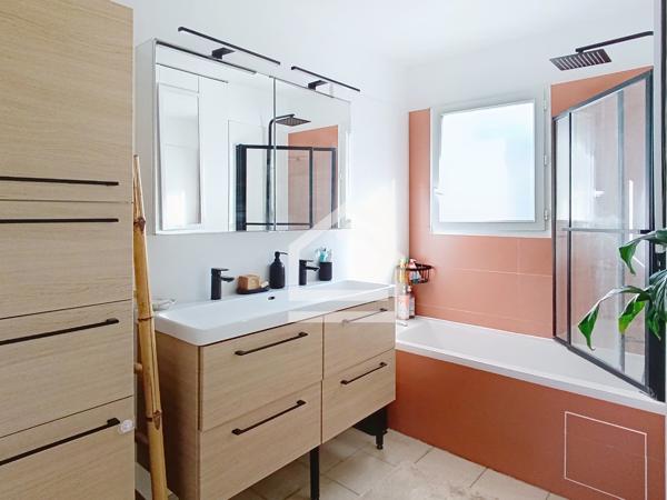 Maison 4 pièce(s) 3 chambre(s) 80 m²